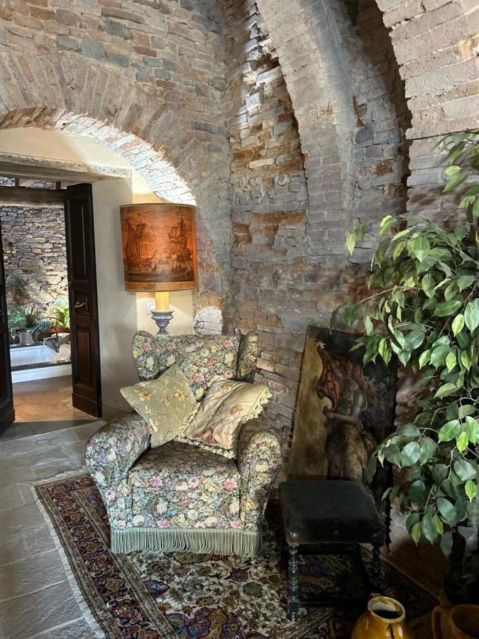 Borgo Di Beppe E Gloria Suite San Giovanni Valdarno Eksteriør bilde